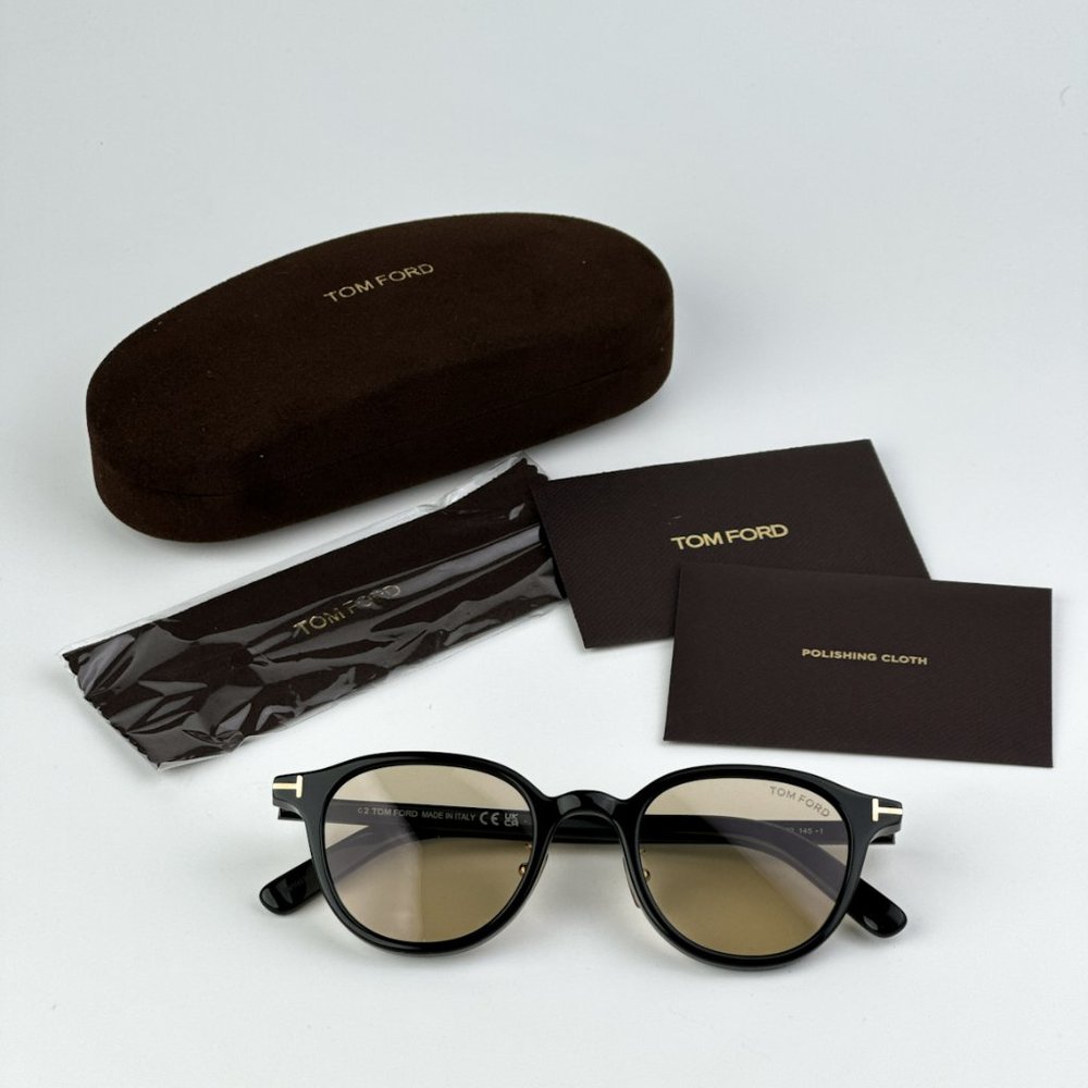 NEW Tom Ford FT0977-D 01A Shiny Black Smoke Round Unisex Sunglasses - Picture 10 of 14